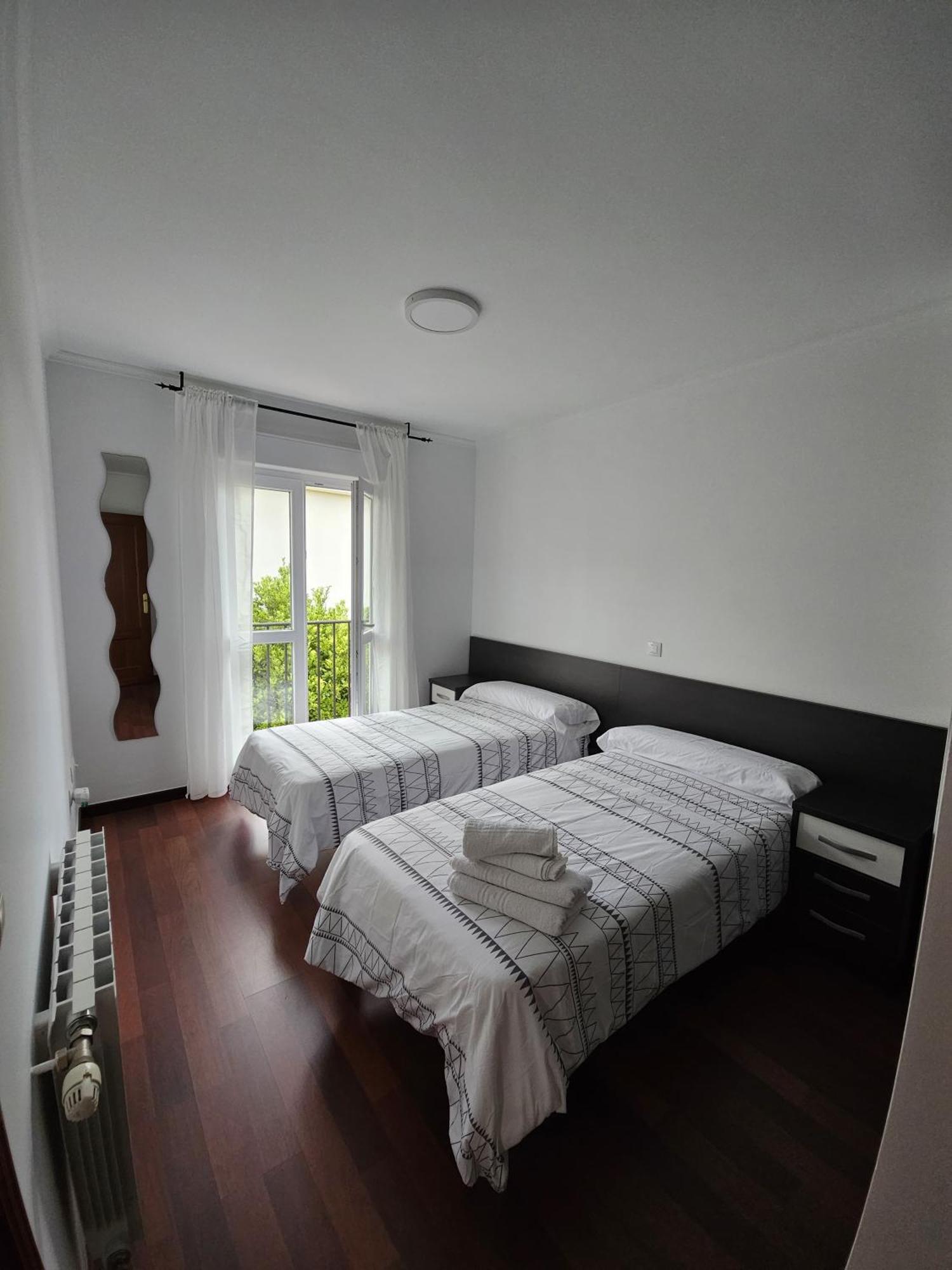 Casa San Martin Villa Cortiguera Ngoại thất bức ảnh